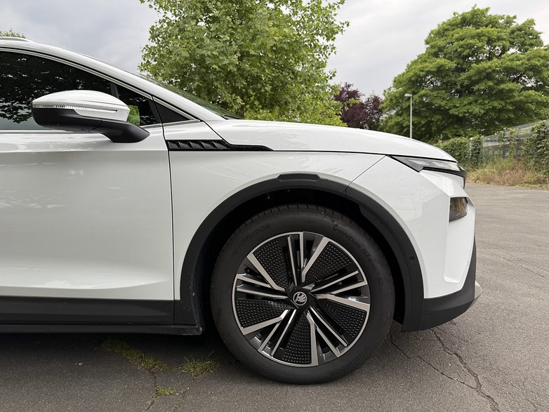 Skoda Elroq: Selbstbewusstes Auftreten als Kompakt-SUV.