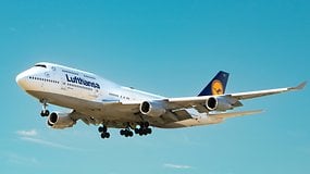 This Airline Openly Prioritizes the Rich Over Our Planet's Future