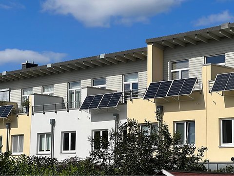 Stromausfall? Mit diesem stark rabattierten Solar-Set seid Ihr auf der sicheren Seite!