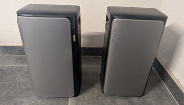 Ecoflow Stream Ultra (links) und AC Pro (rechts) Vorderseite