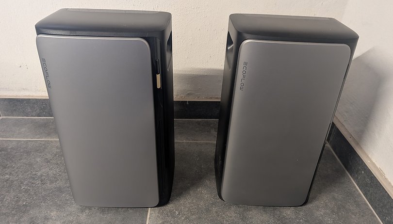 Ecoflow Stream-Serie im Test: Intelligentes Allround-Balkonkraftwerk Ecoflow Stream Ultra rechts und AC Pro rechts Frontansicht
