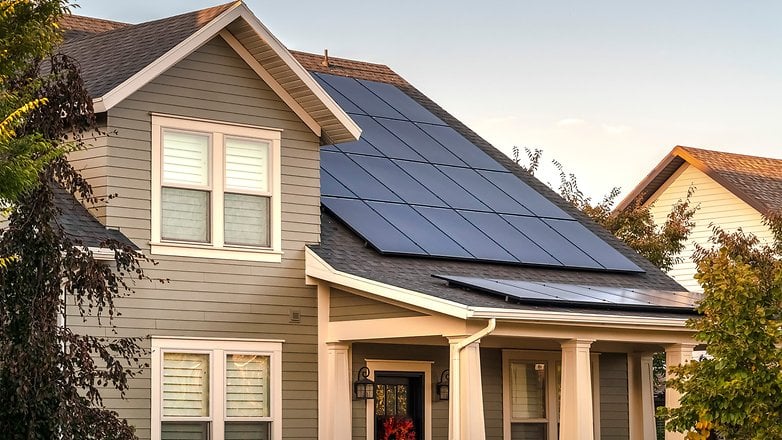 PV-Anlage auf Hausdach, Stromsparen PV-Anlage auf Hausdach, Stromsparen