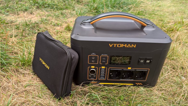 VTOMAN Jump 2200 Frontansicht mit Zubehörtasche VTOMAN Jump 2200 Frontansicht mit Zubehörtasche