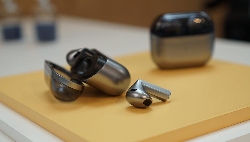 Galaxy Buds3 (Pro) Hands-On: More than an AirPods Lookalike?