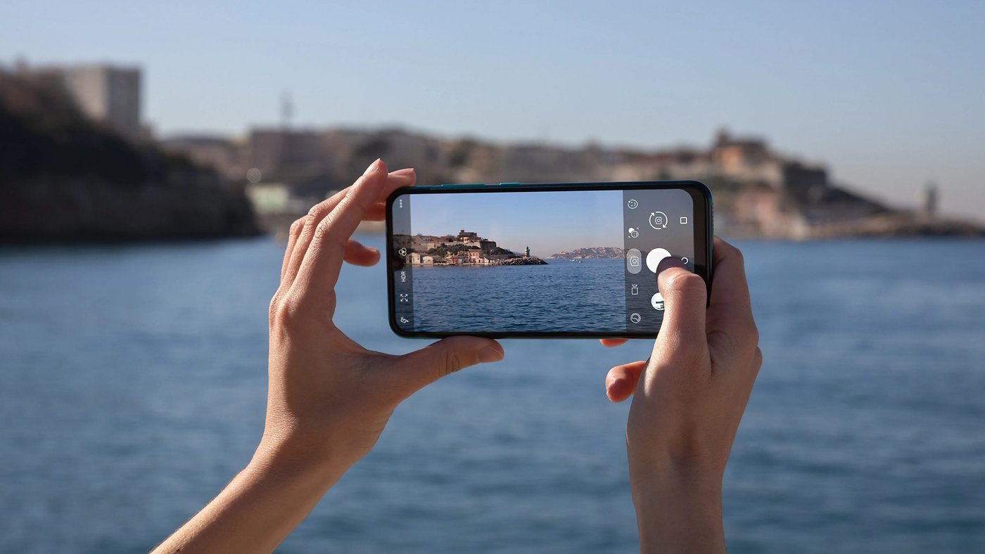 This Camera App Unlocks Your Phone’s Full Power