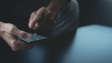 Smartphone in Händen
