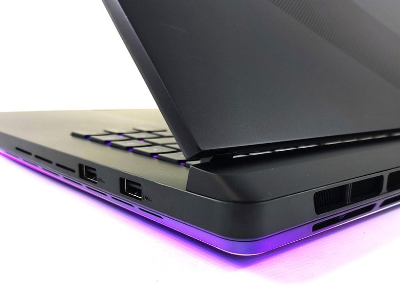 ASUS ROG Strix Scar (2025) ASUS ROG Strix Scar (2025)