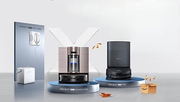 Ecovacs-Display mit DEEBOT X1 OmniCyclone und DEEBOT X1 Pro Saugrobotern.