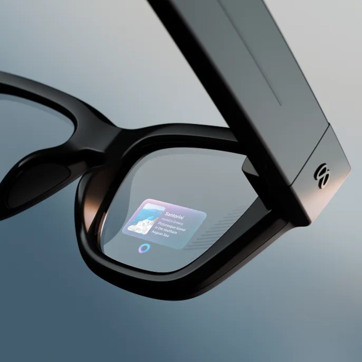 Gros plan sur des lunettes intelligentes Meta Ray-Ban affichant une interface IA avec des informations de voyage.