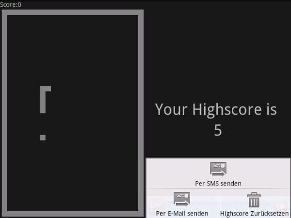 Écran de jeu avec un score de 0 et un highscore de 5, options pour envoyer des scores par SMS ou e-mail.